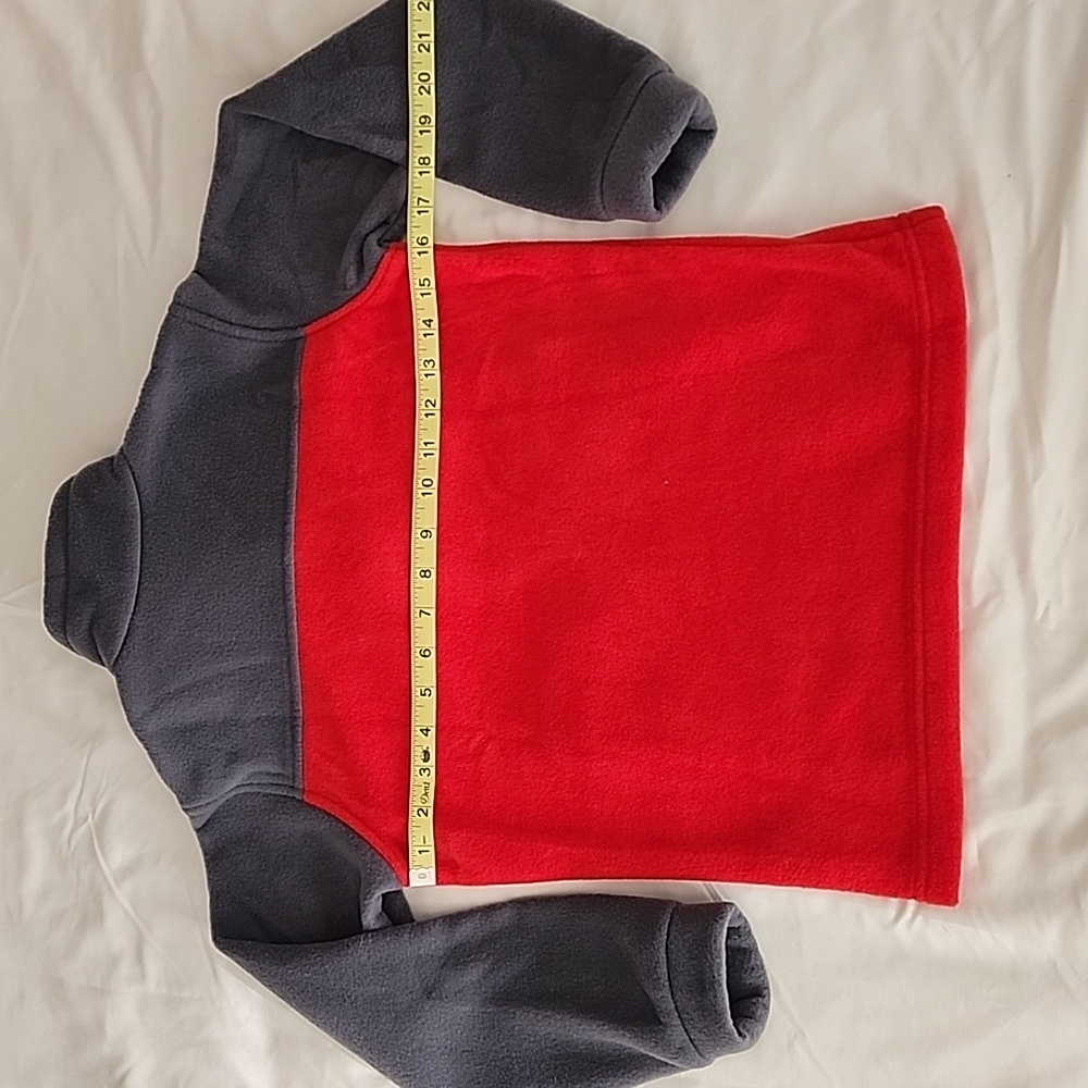 Columbia Two-Tone Red and Gray Fleece Jacket. Size Small 8 - Picture 6 of 8